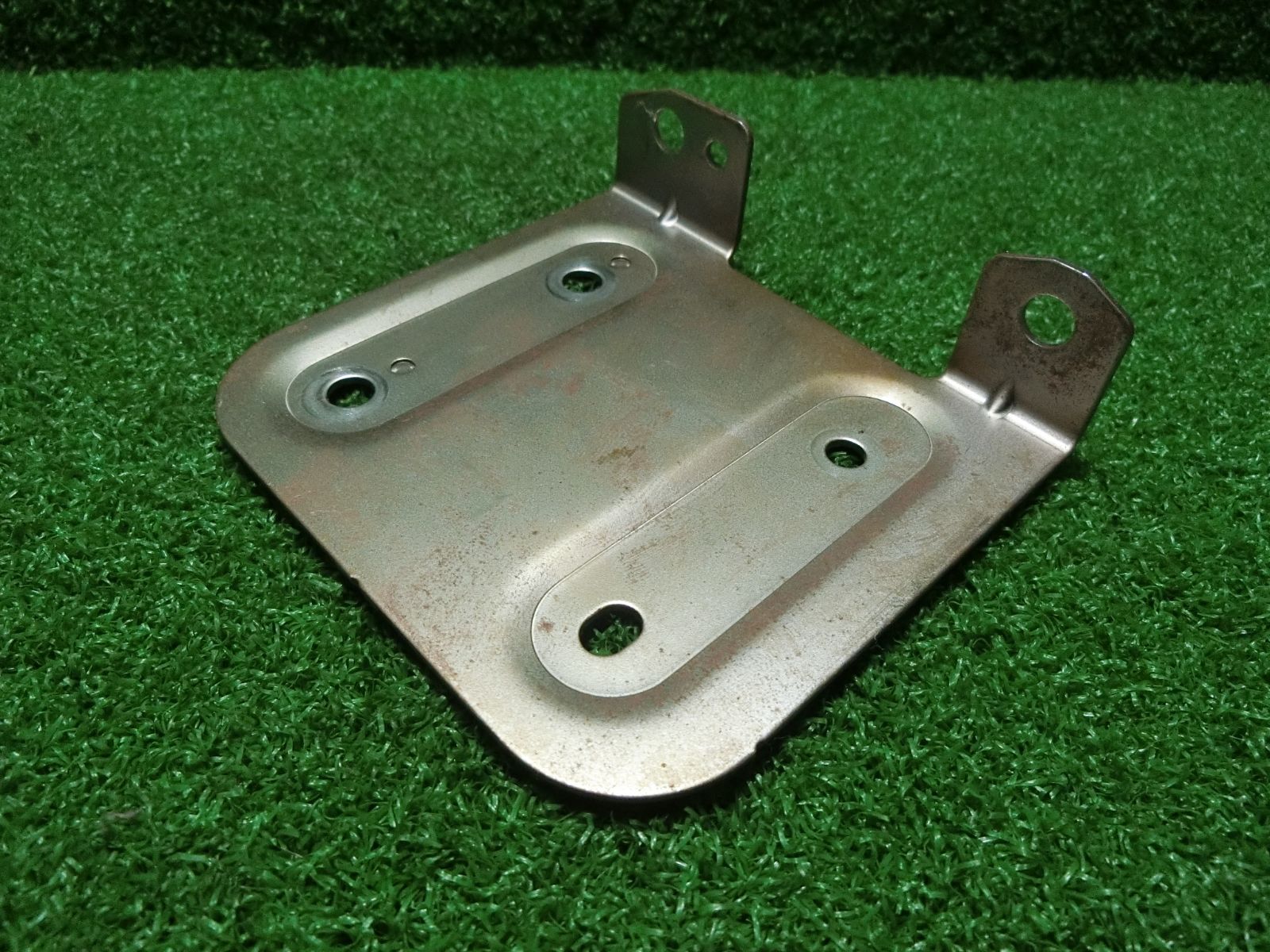 [a7771] 送料無料 バモス HM1 オーディオ ステー 取付金具 - メルカリ