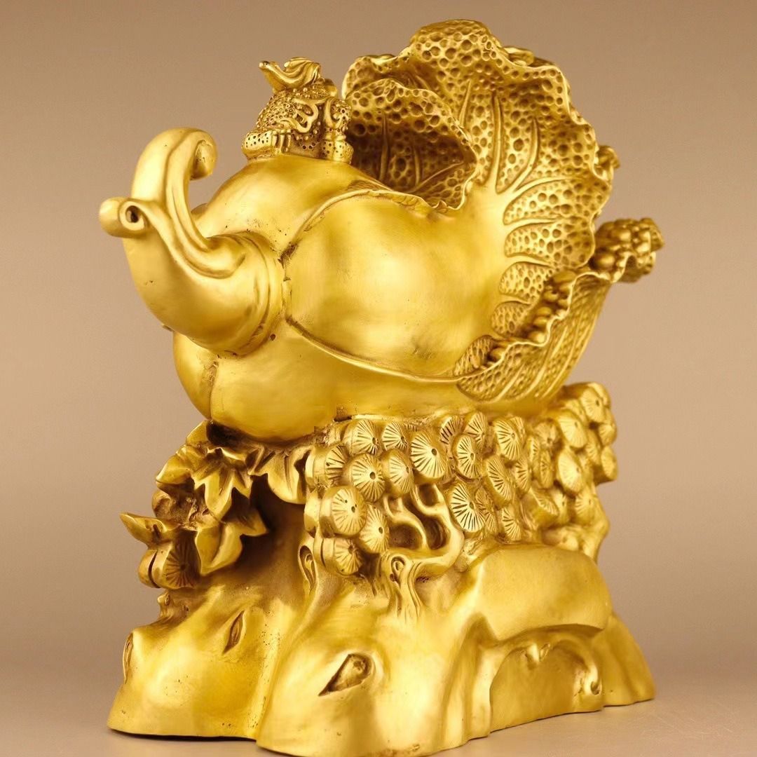 瑠璃工房　金箔　置物 楽天市場】津軽びいどろ 親ふくろう 大 単品 金箔 硝子オブジェ 北欧