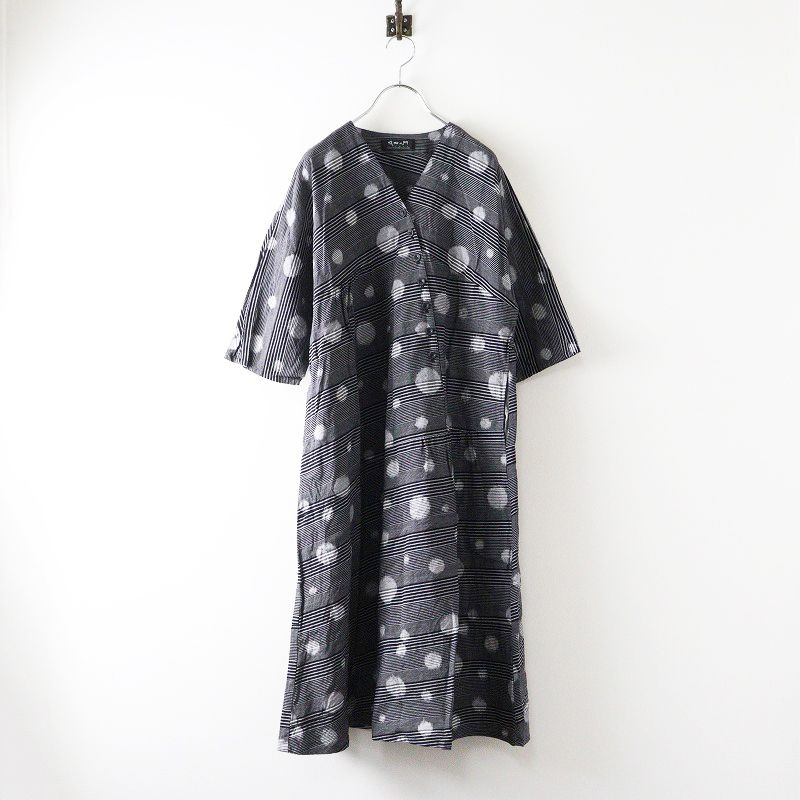 儀右ヱ門 ギエモン GIEMON 久留米絣 水玉ボーダー 襟なしワンピース ブラック グレー┃ 半袖 2400014613278