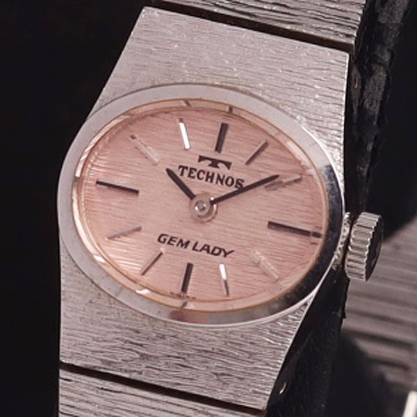 【美品】TECHNOS　手巻き　腕時計
