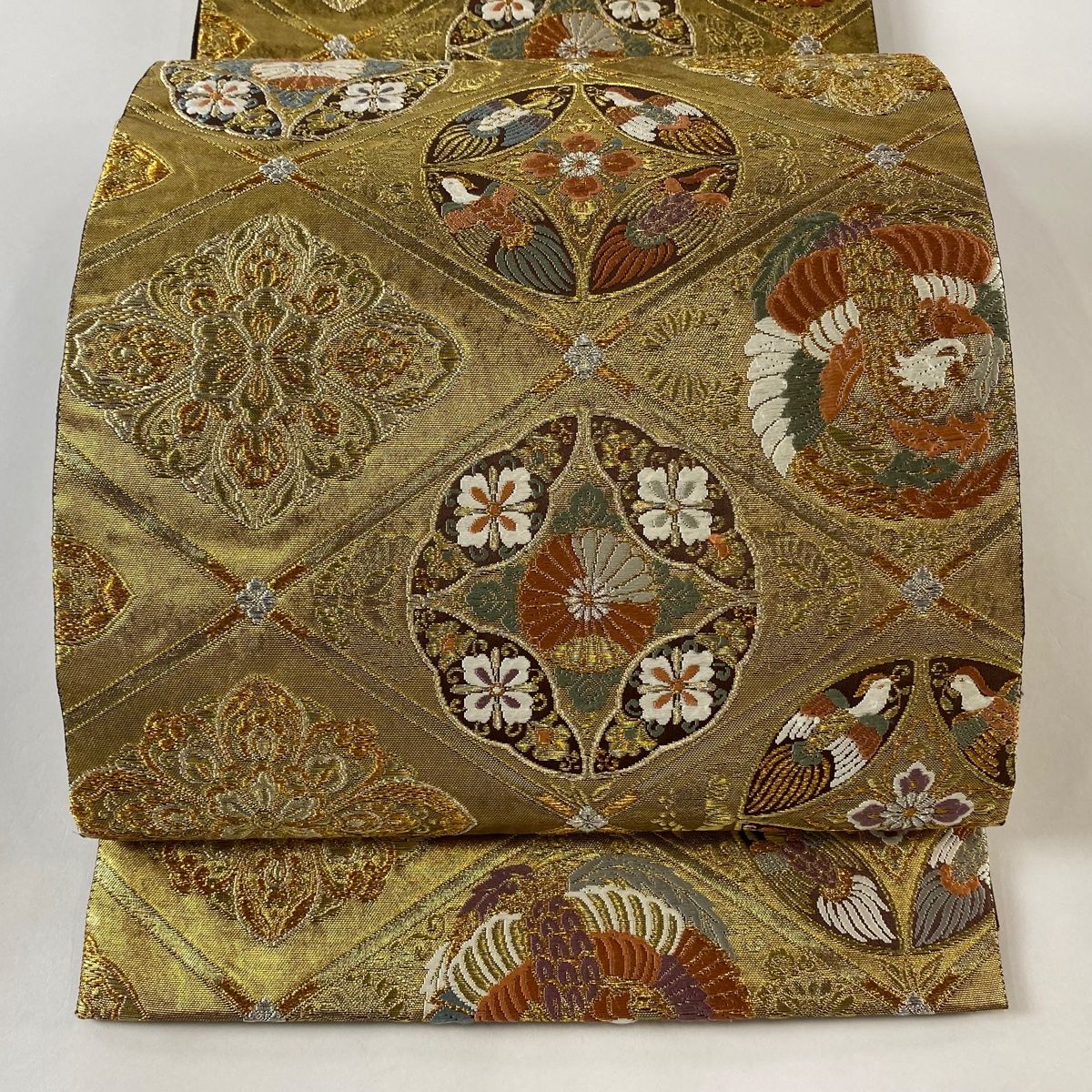 袋帯 美品 華文 花鳥 金糸 箔 金色 六通 正絹 袋帯 美品 秀品 華文 鳥 金銀糸 箔 金色 六通 正絹 【中古