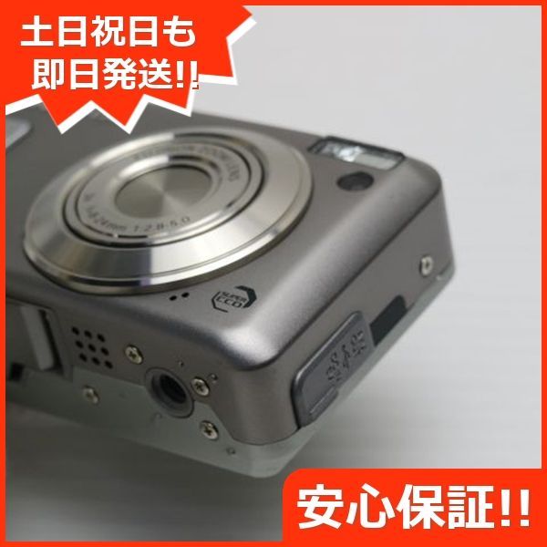 新品同様 FinePix F31fd シルバー 即日発送 FUJIFILM デジカメ