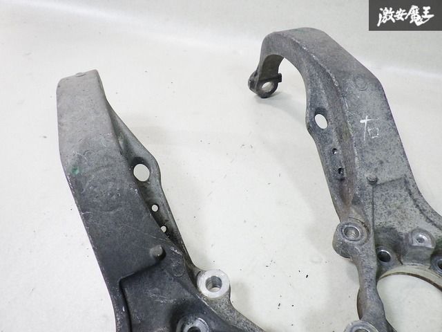 Z33 フロントナックル 左右 フェアレディZ Z33 フロントナックル 純正品 左右セット o36 l55