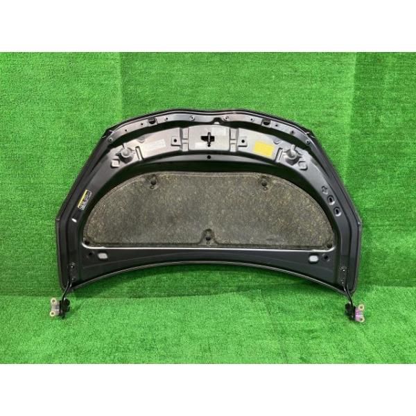 アクア NHP10 ボンネット・フードパネル S 53301-52330 1G3