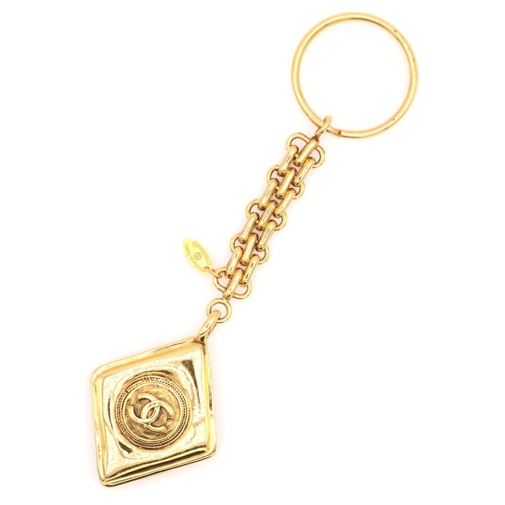 【美品】 CHANEL チャーム ココマーク 鑑定済み 正規品 CHANEL - 美品 CHANEL シャネル ココマーク マトラッセ ライオン