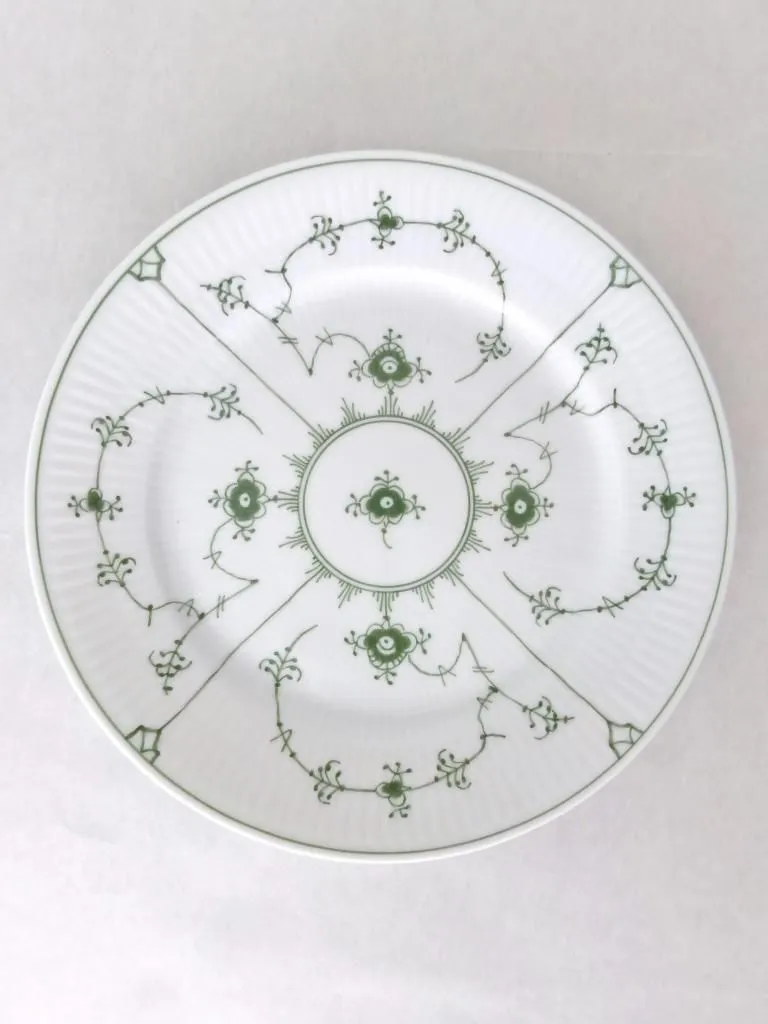 2025年最新】ロイヤルコペンハーゲン グリーンフルーテッドの人気