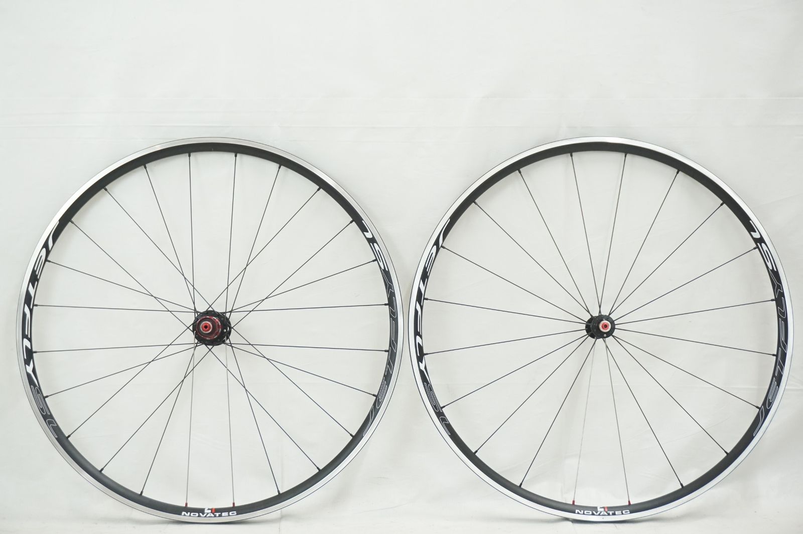 NOVATEC JETFLY ノバテック ジェットフライ シマノ11速 novatec 'JETFLY' ホイール クリンチャー 11sスプロケット付 NOVATEC