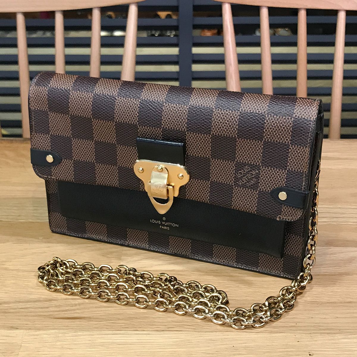 新品同様 ルイヴィトン ダミエ ポルトフォイユヴァヴァン チェーン
