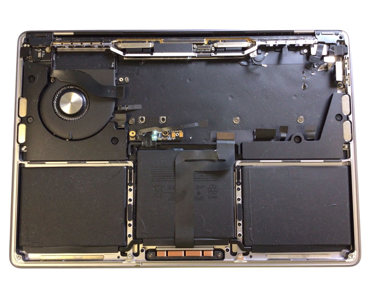 na264【ジャンク】MacBook Pro A2289◇基板欠品◇ネジ欠品 【公式通販】