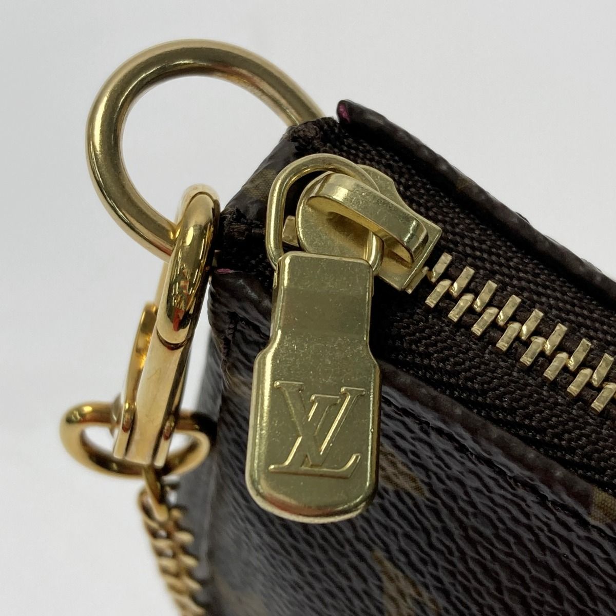 LOUIS VUITTON ルイヴィトン モノグラム ミニ ポシェット アクセ