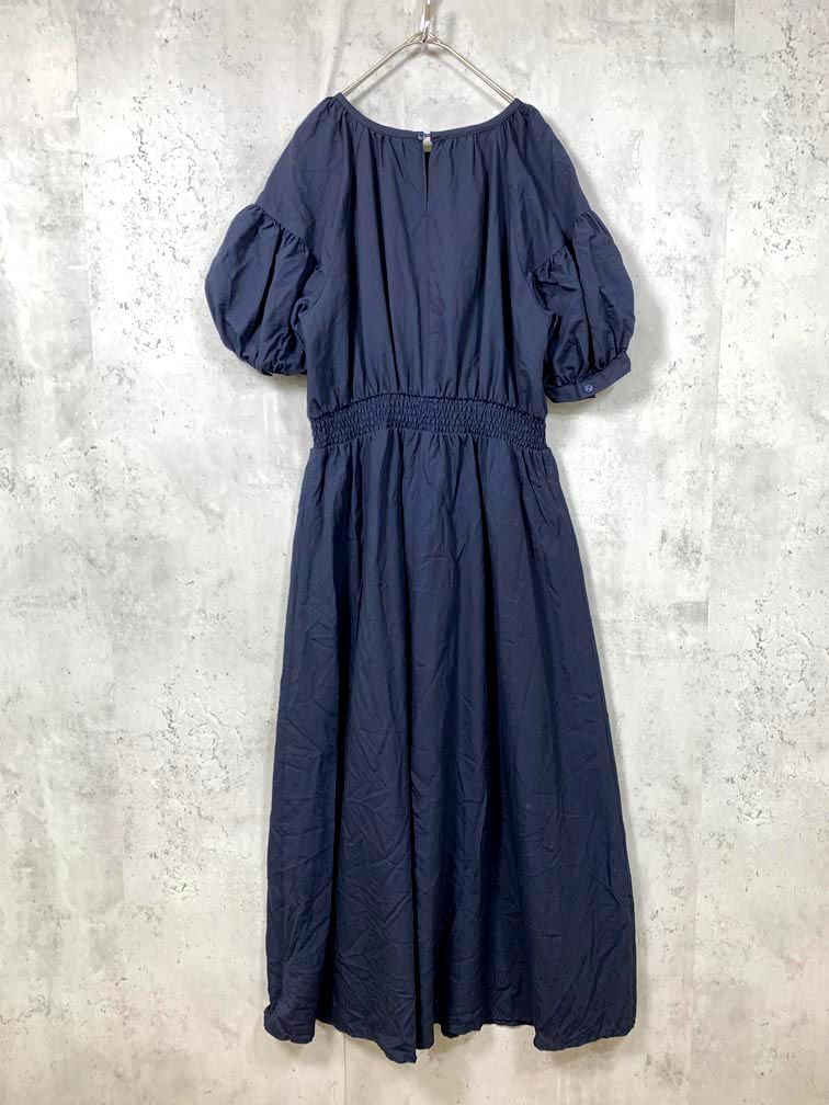 美品ナチュラルビューティーベーシック濃紺色　サイズS NATURAL BEAUTY BASIC ナチュラルビューティーベーシック 017