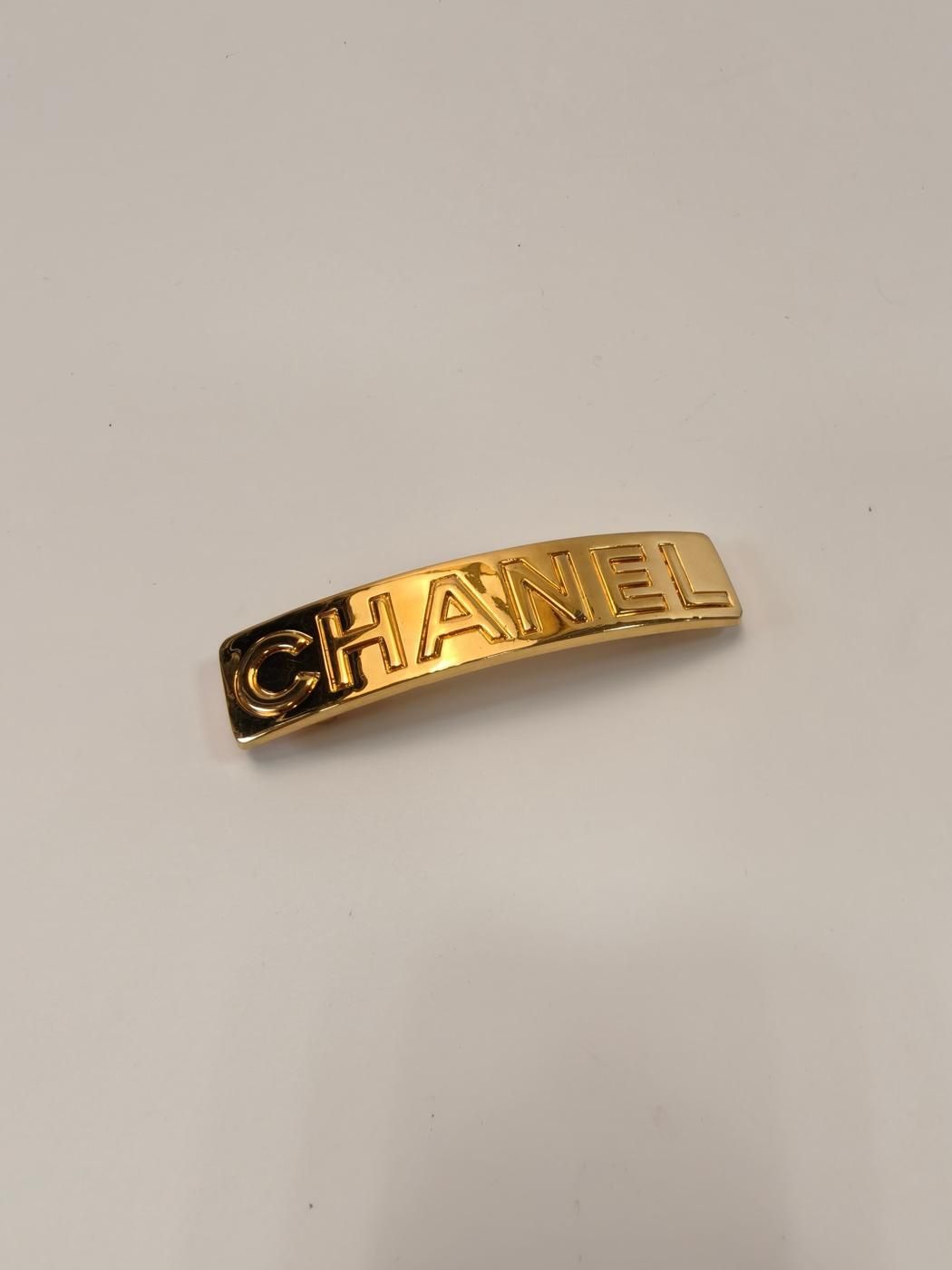 CHANEL ロゴバレッタ CHANEL - シャネル CHANEL ヘアアクセサリー ロゴ バレッタ 96A