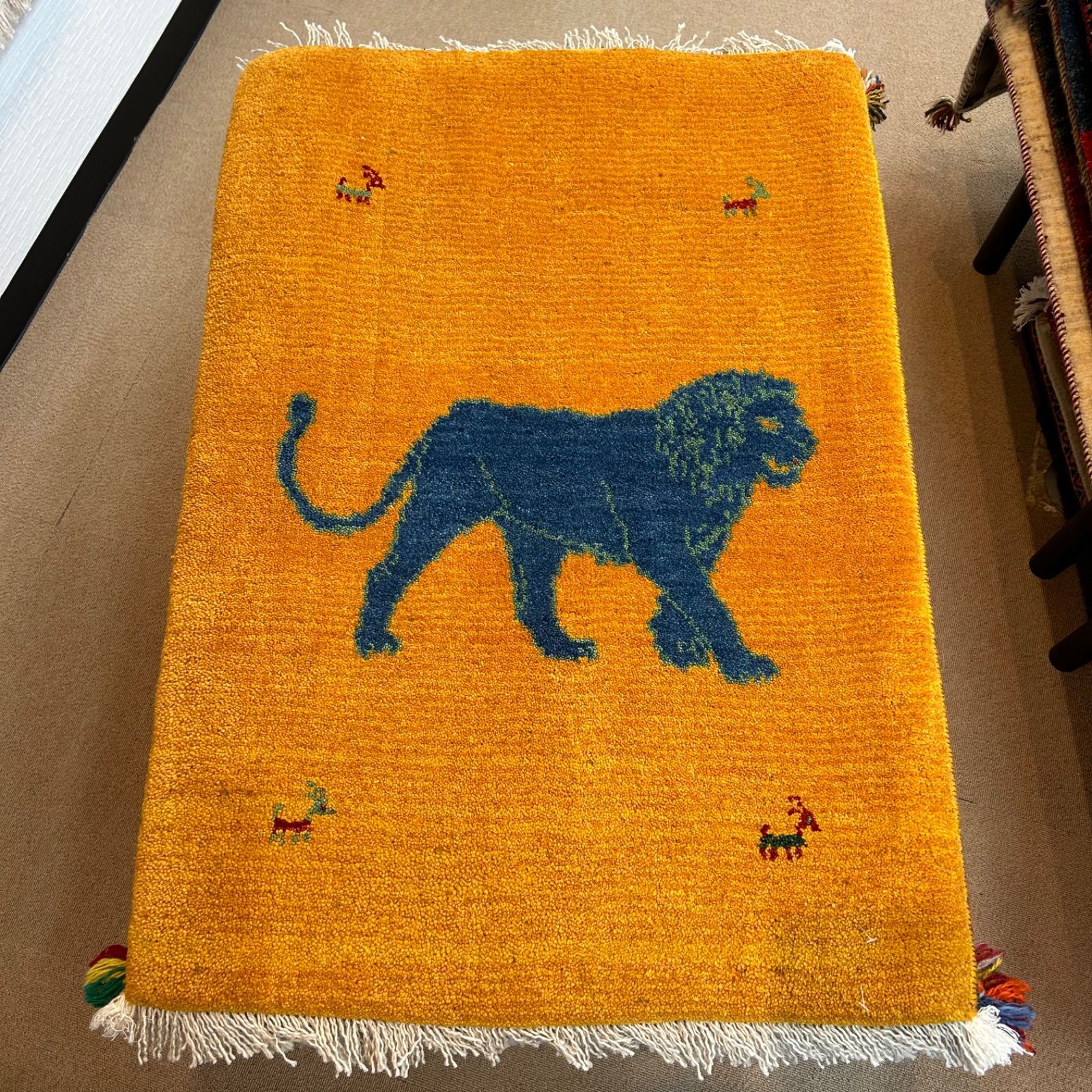 【ギャッベ】イラン産 手織りカーペット 89×60cm インテリアラグ 草木染め サフラン　ターメリック　オレンジ　【チェリーベアギャッベ　チェリーベアギャッベ60×90    】