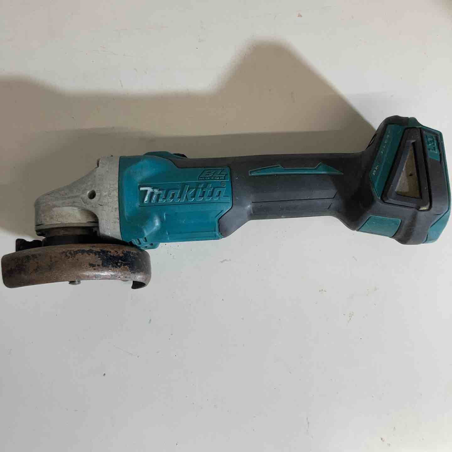 マキタ makita 100mmコードレスディスクグラインダ GA404DZN GA404DN 戸田店