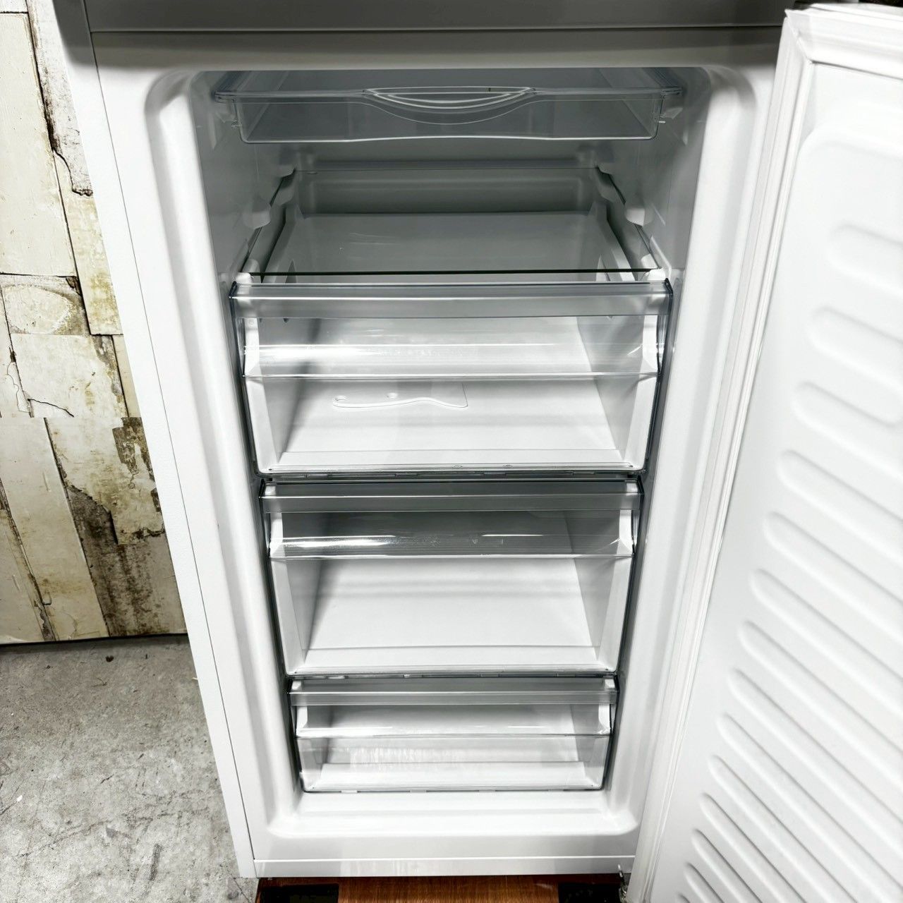 ノンフロン冷凍庫 102L