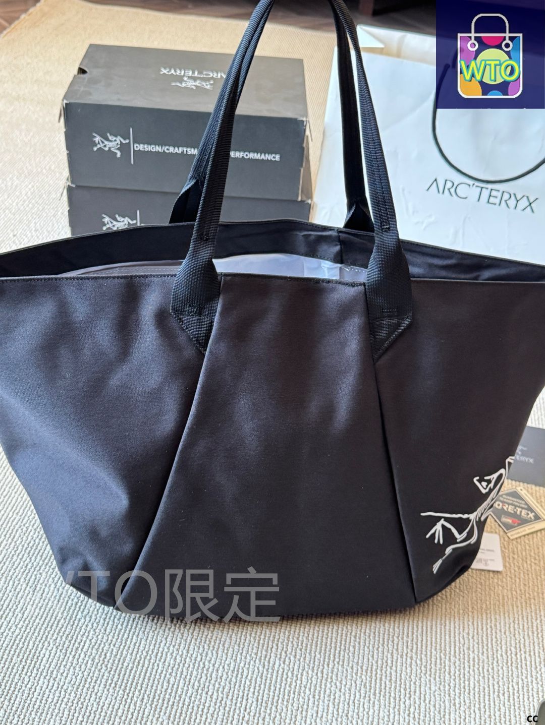 ⭐️アークテリクス ブラック トートバッグ ARC'TERYX(アークテリクス) トートバッグ(メンズ) - 海外通販のBUYMA