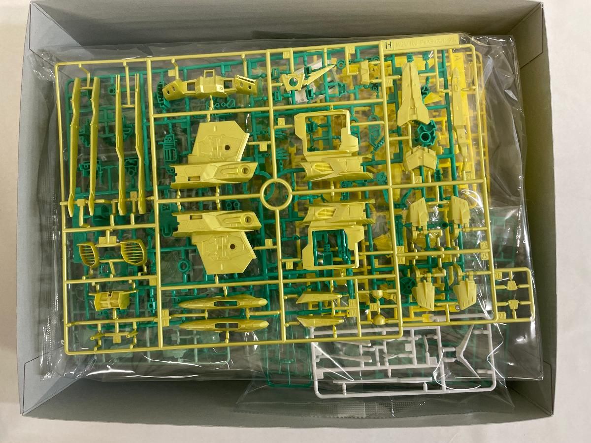  1 100 MG ZGMF X 09 A ジャスティスガンダム CROSS CONTRAST COLORS CLEAR YELLOW 機動戦士ガンダムSEED その他 ガンプラ