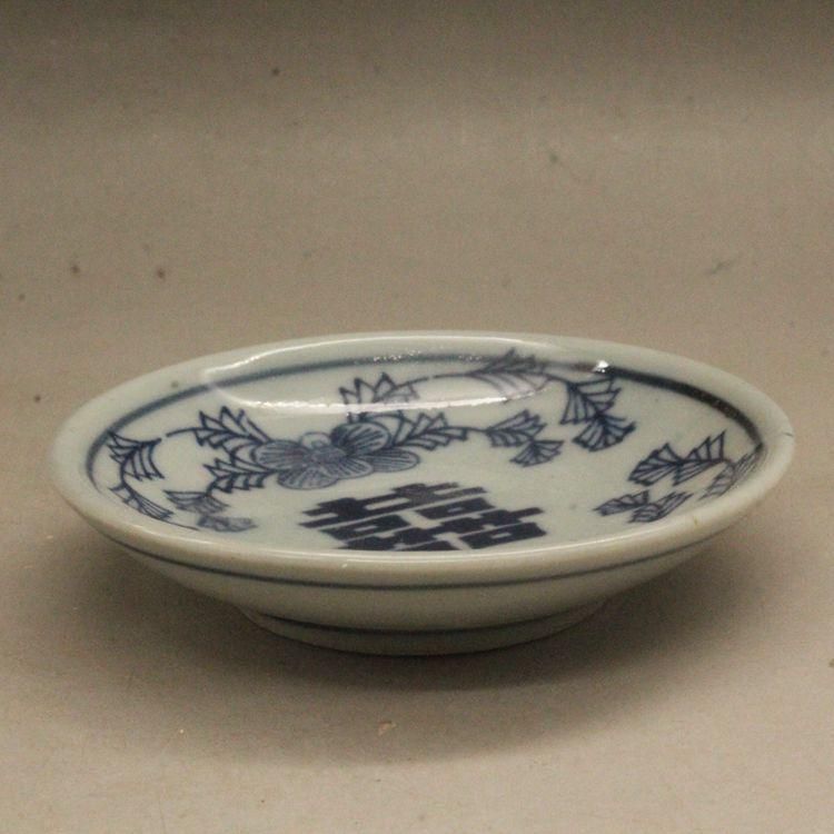 青花双喜纏枝蓮小皿 美品 壺置 花台茶道具 景徳鎮 現代工芸品