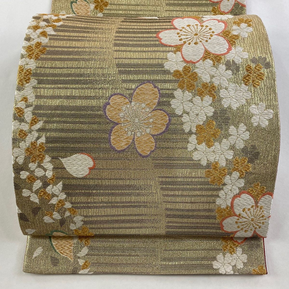 袋帯 秀品 振袖向き 桜 霞 唐織 金糸 金色 六通 正絹