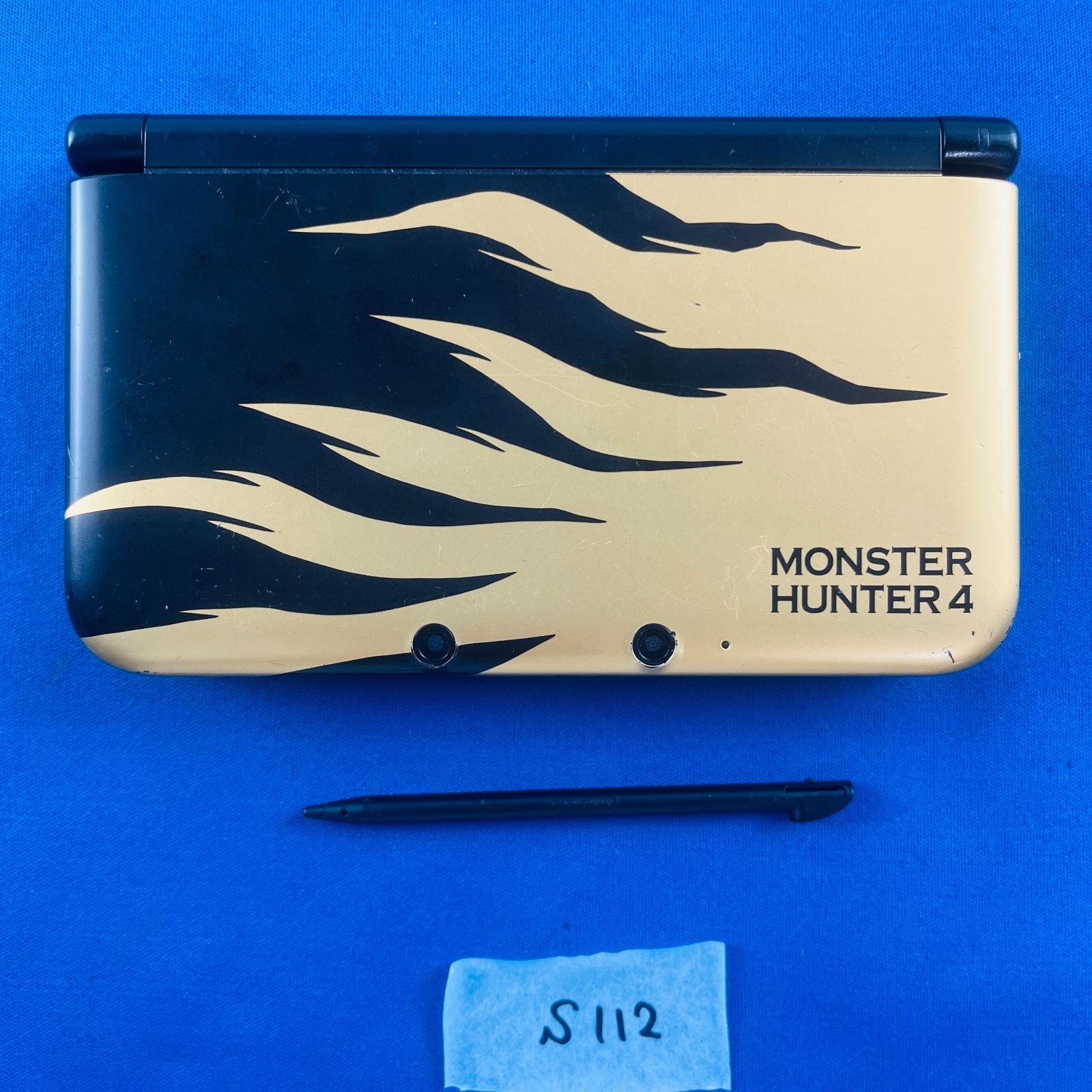 ◇S112【限定デザイン】Nintendo 3DSLL モンスターハンター4 