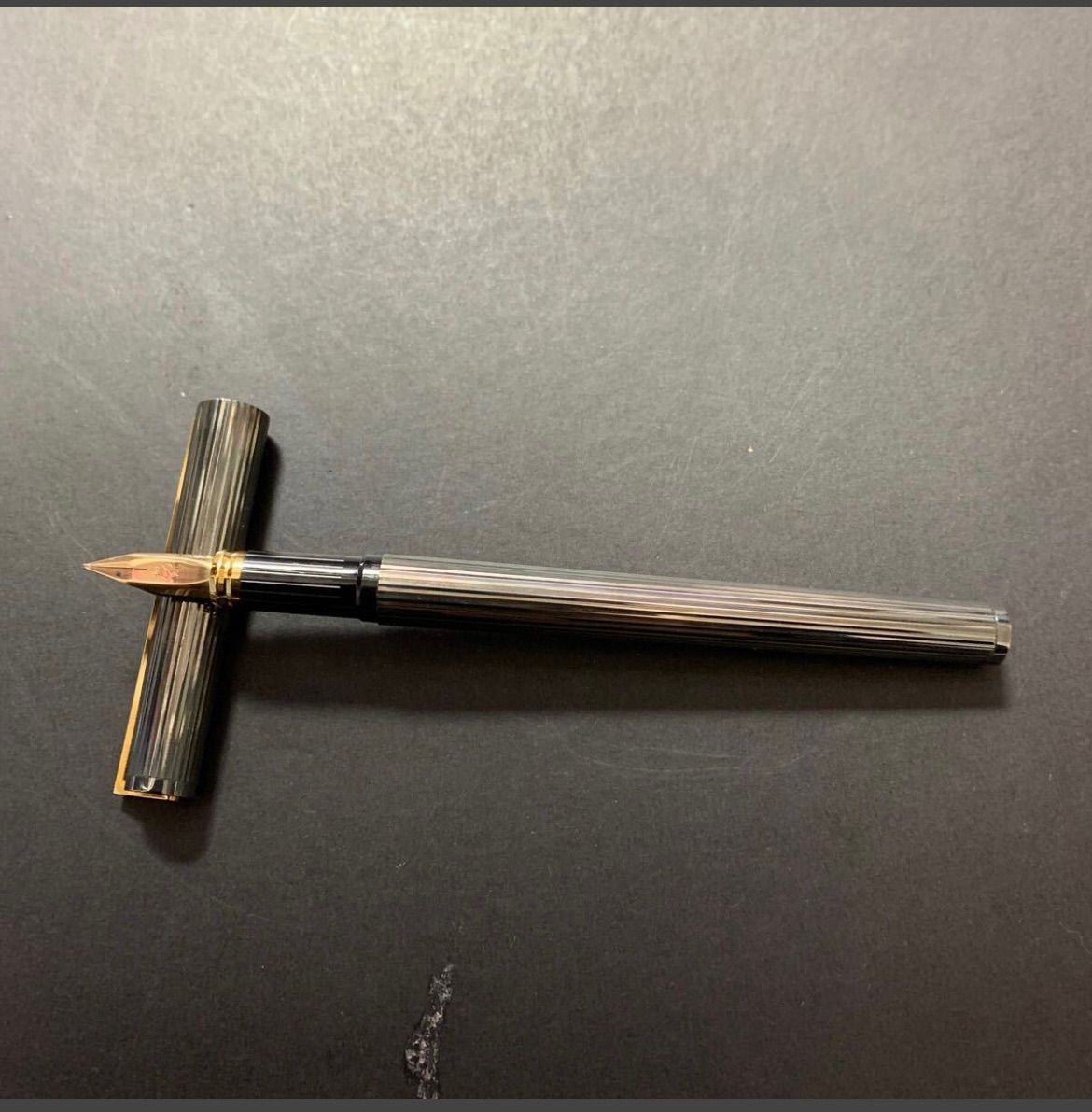 S.T.dupont デュポン 販売 万年筆 18ct 750 文房具 筆記用具 59EJU92