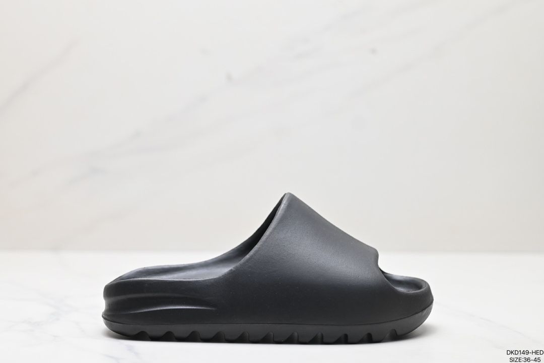 イージースライド　オニキス 3/7発売｜adidas YEEZY Slide 
