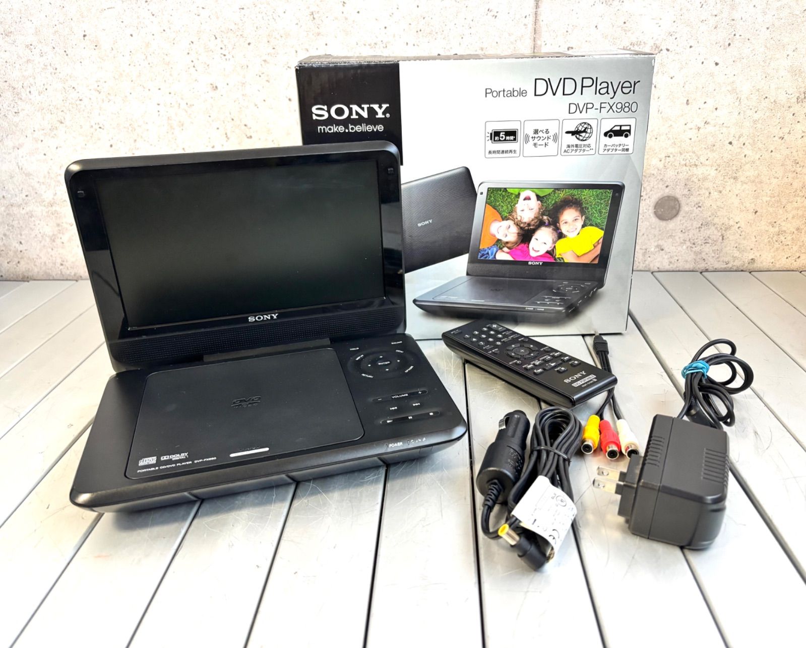Portable DVD