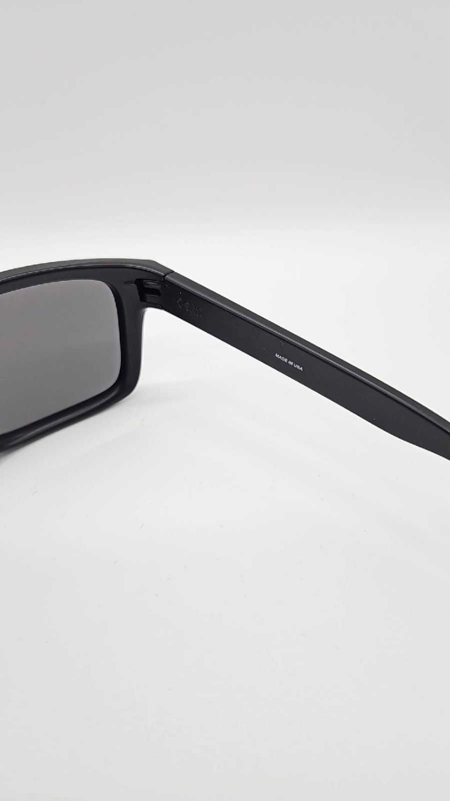 OAKLEY HOLBROOK 009244-2556 138 サングラス 偏光レンズ