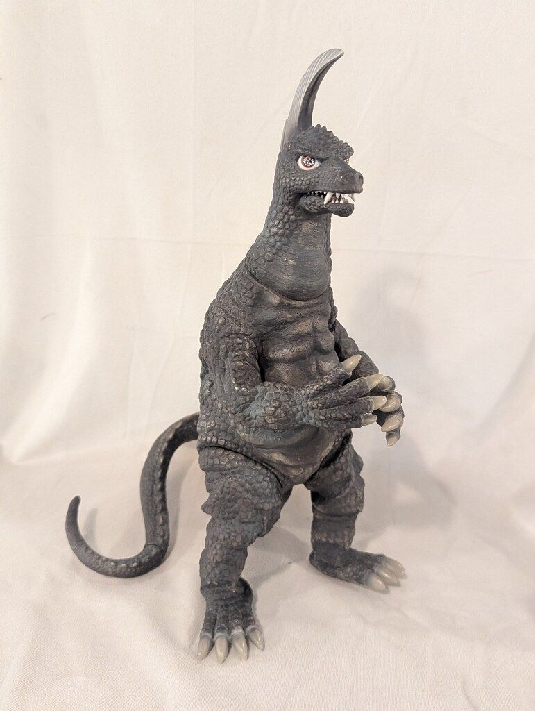 マーミット KAIJU アーストロン リアルソフビ塗装済み完成品