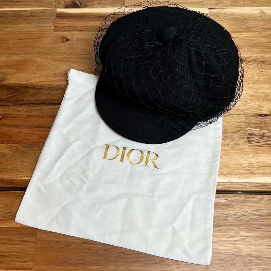 超美品　Dior　ディオール　キャスケット　ベール　ブラック　帽子 レザー ベール付き キャップ キャスケット ファッション帽子