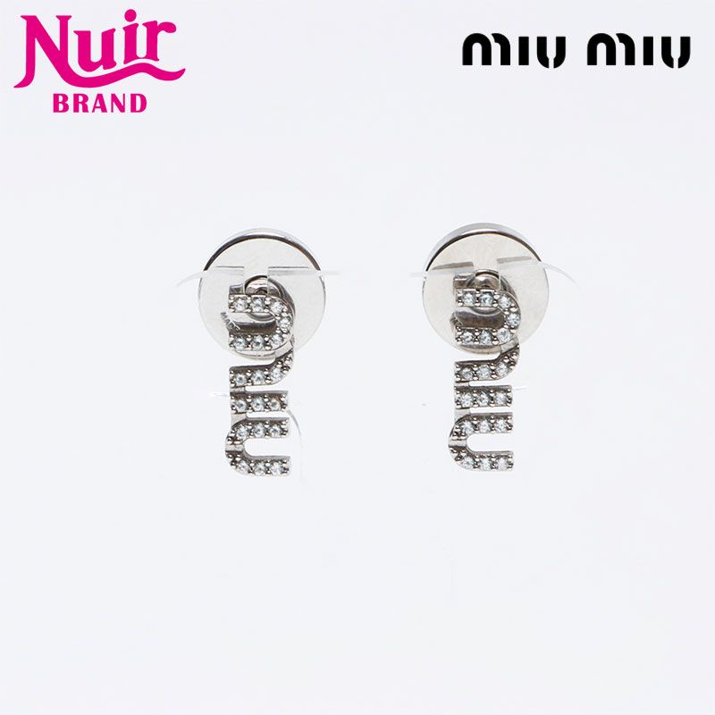 Miu Miu ミュウ ミュウ ピアス ロゴ ラインストーン - メルカリ 