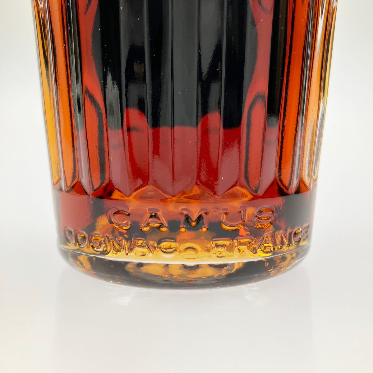 カミュ CAMUS XO コニャック 700ml 未開栓 - メルカリ