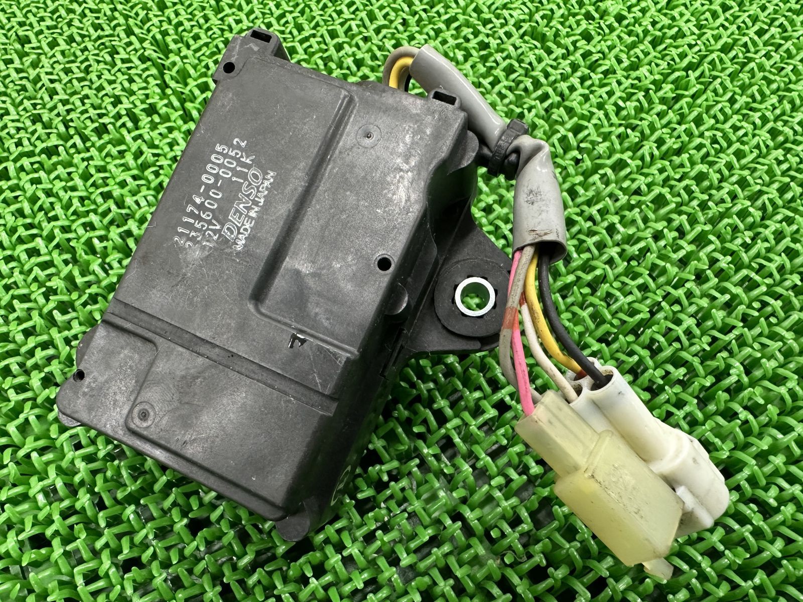 【switch】中古 ZX-6R 排気バルブモーター 21174-0005 カワサキ 純正 中古 09-21