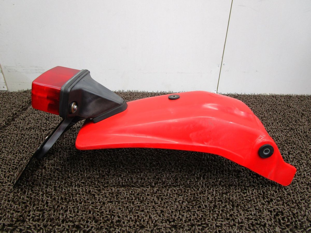 XL200R リアフェンダー