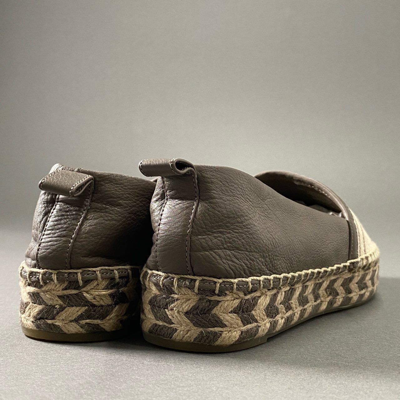 トリーバーチ 金具　レザー　Tory Burch レザーソール　ロゴ 楽天市場】トリーバーチ ロゴマーク トートバッグ レザー レディース