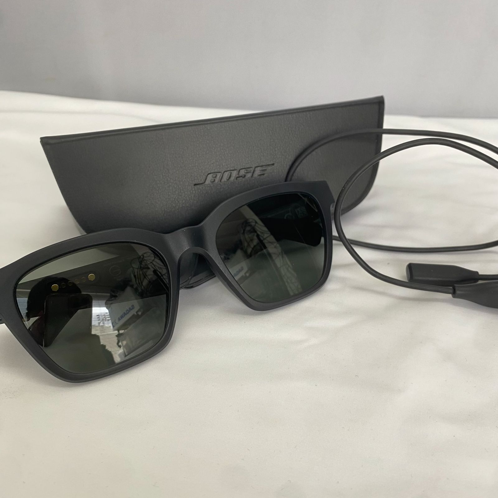 稼働品✨BOSE FRAMES サングラス型スピーカー - メルカリ