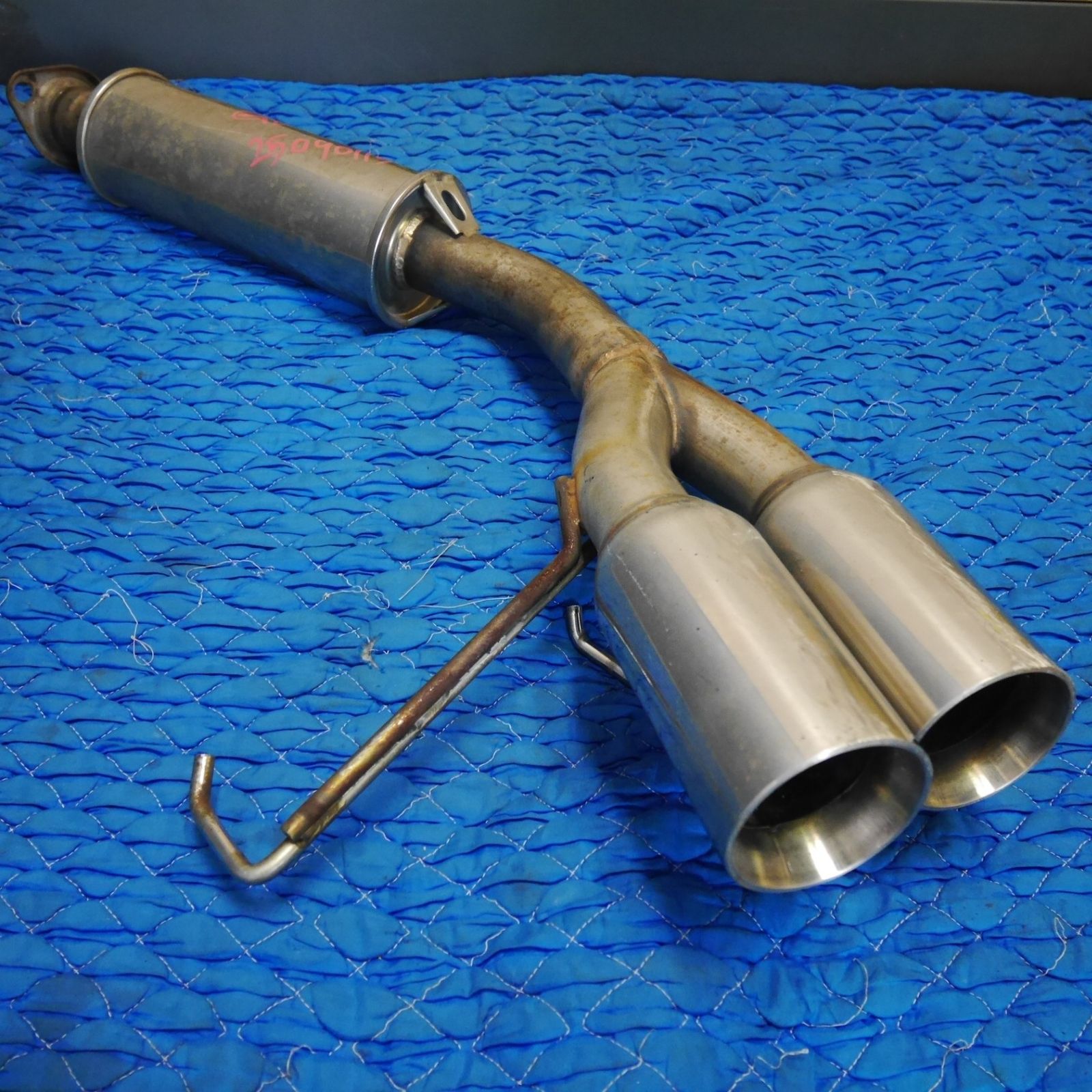 ホンダ GD3 フィット 1.3Lモデル 全グレード 4WD除く 社外 マフラー 排気 カー パーツ メーカー 不明