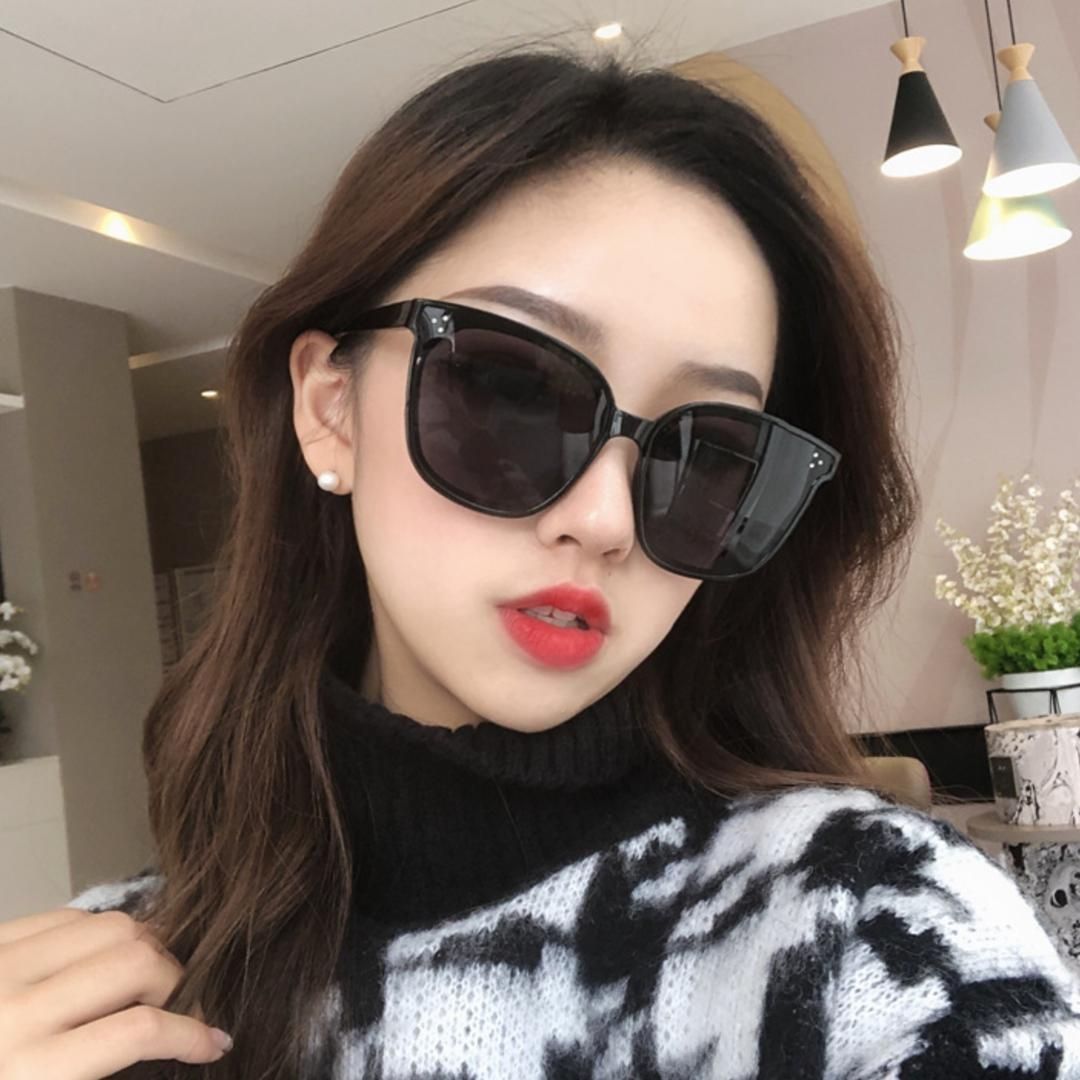 メルカリshops ビッグフレーム レトロ サングラス