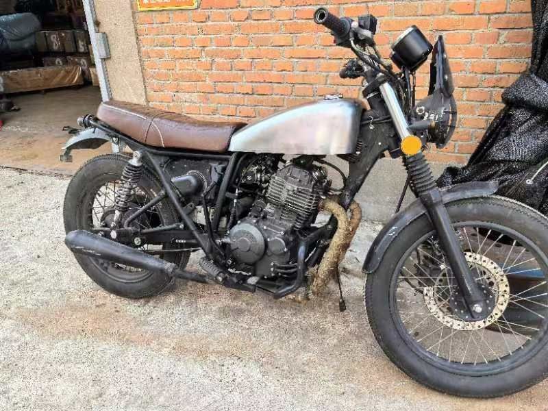 ホンダ CB400SS タンク　カスタム T-187 10L ホンダ HONDA CB400SS カスタム バナナタンク