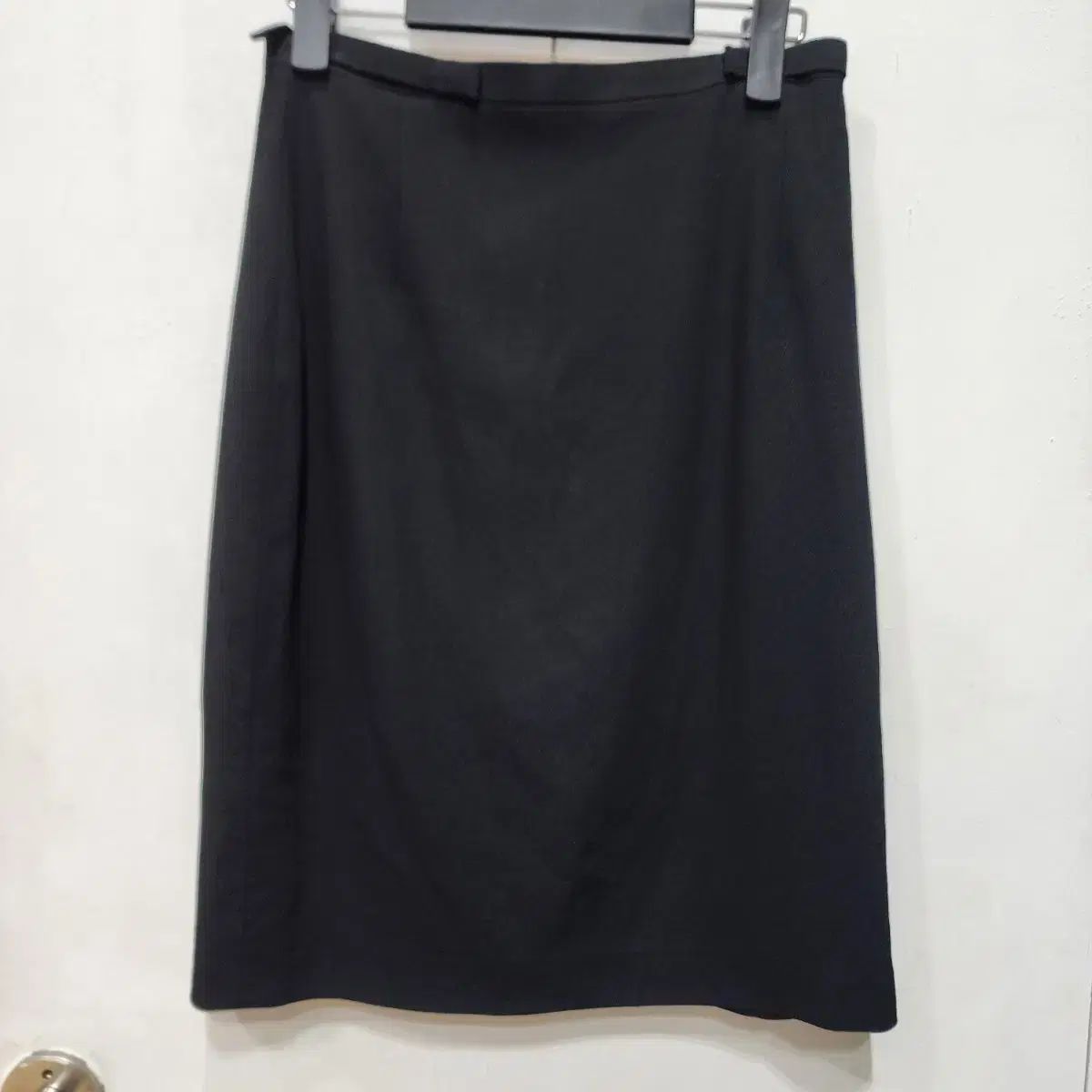美品 CELINE セリーヌ スカートのみ　40 Celine(セリーヌ) H ライン スカート 40 サイズ 黒 - メルカリ