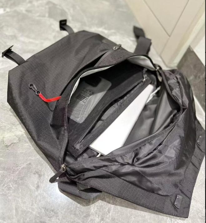 Courier BAG