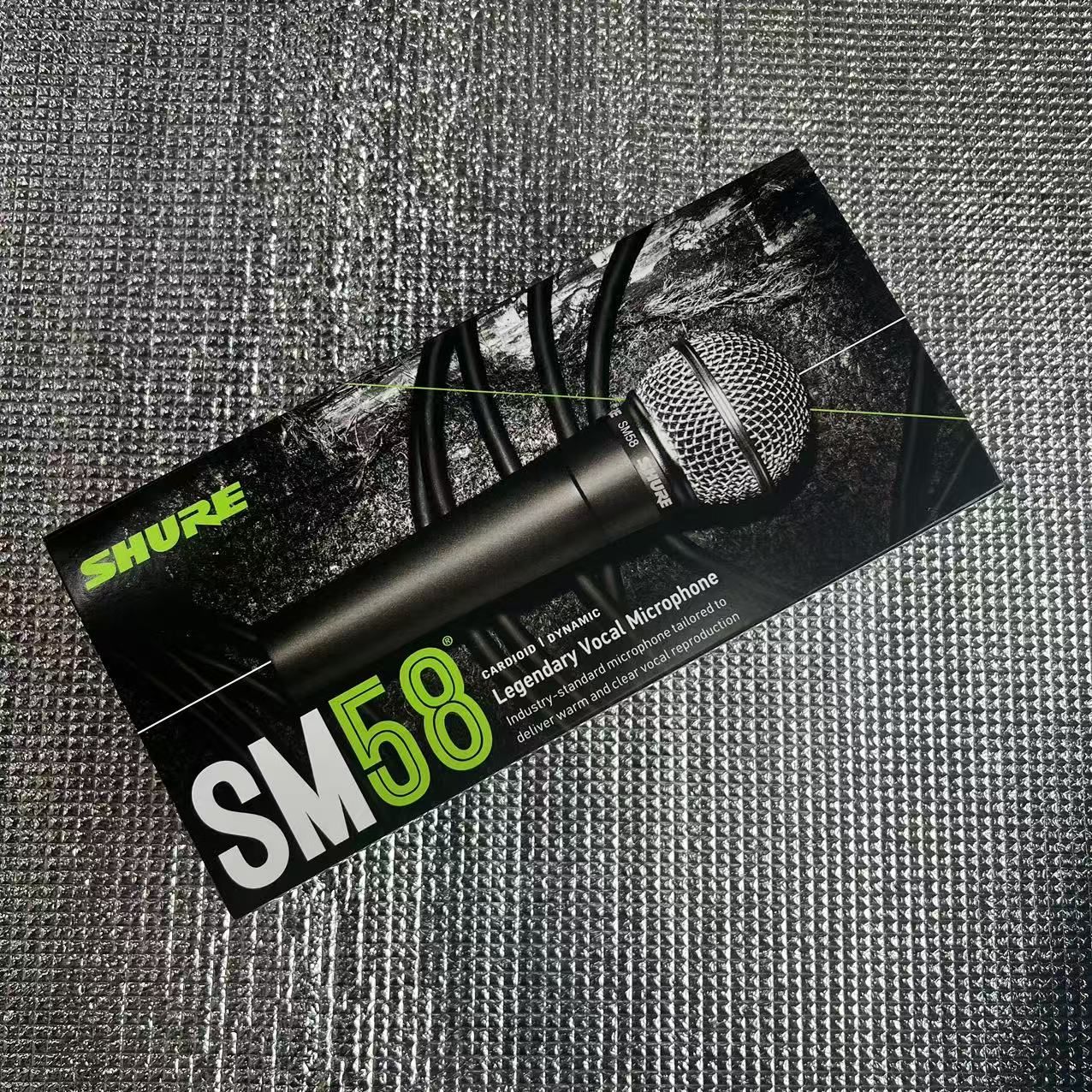 SHURE