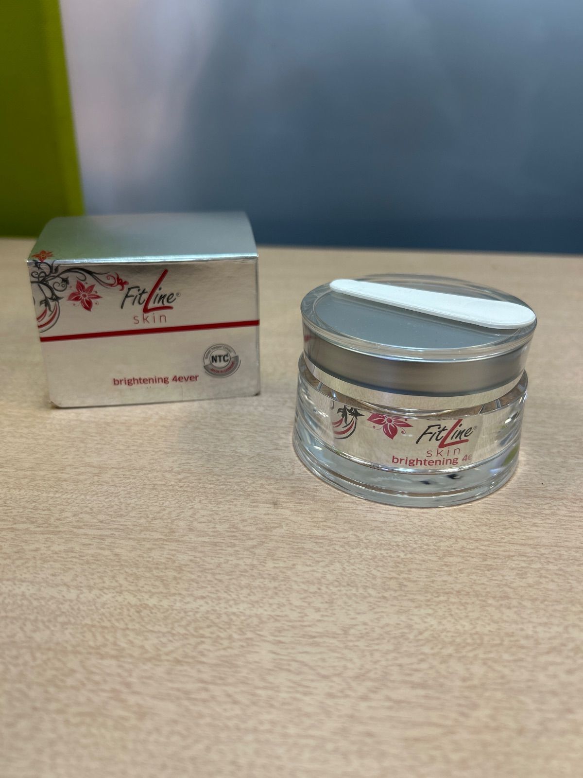 FitLine brightening 4ever クリーム Brightening 4ever FitLine brightening 4ever 50ml フェイスクリーム