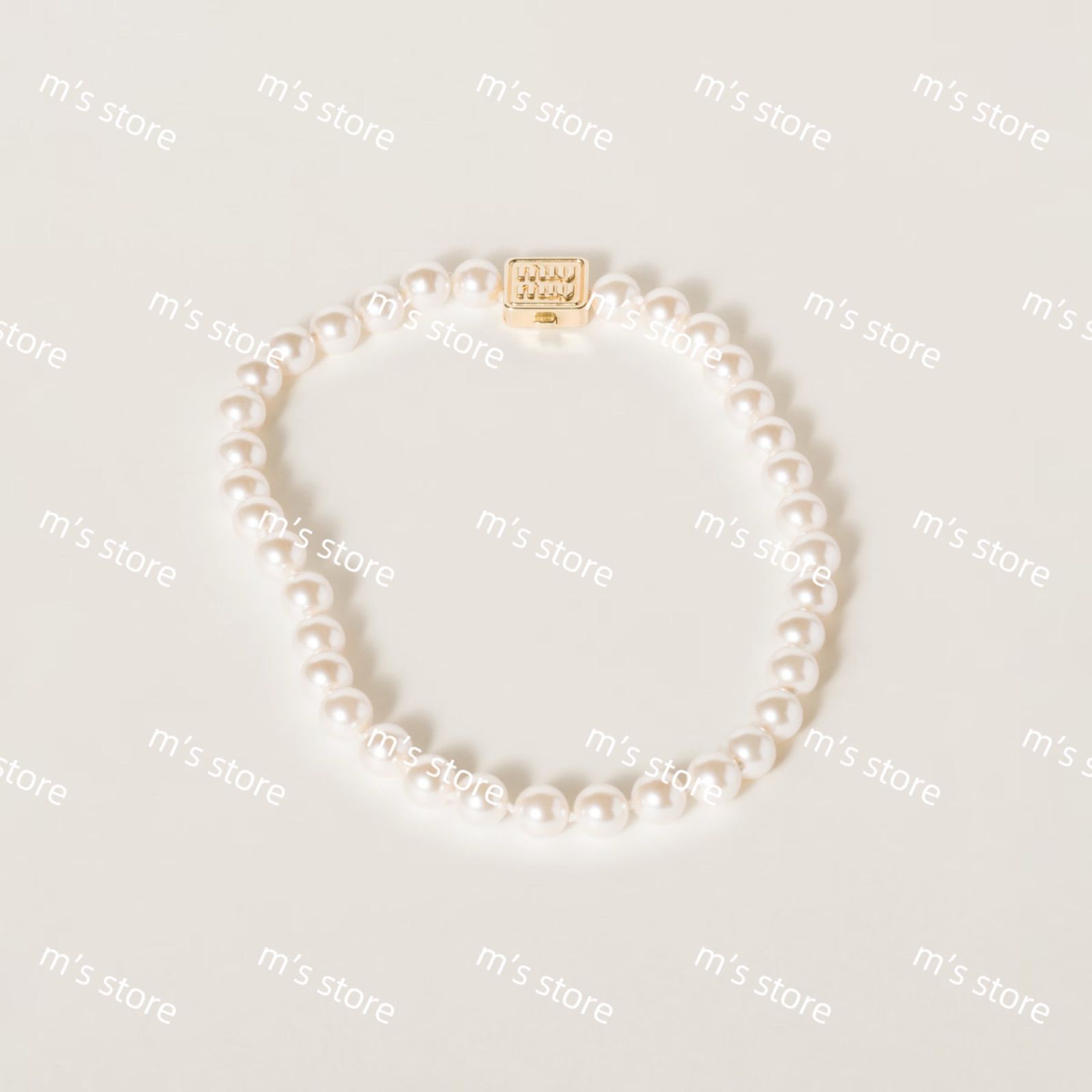 miumiu パールネックレス