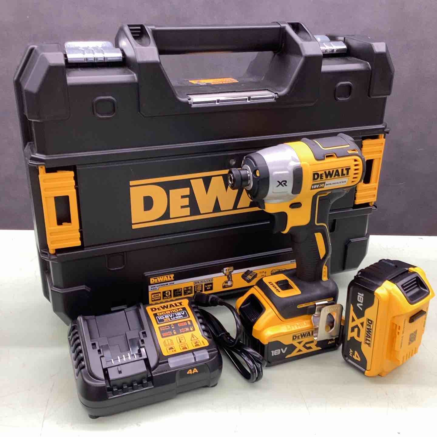 DEWALT インパクトドライバ DCF887M2 越谷店