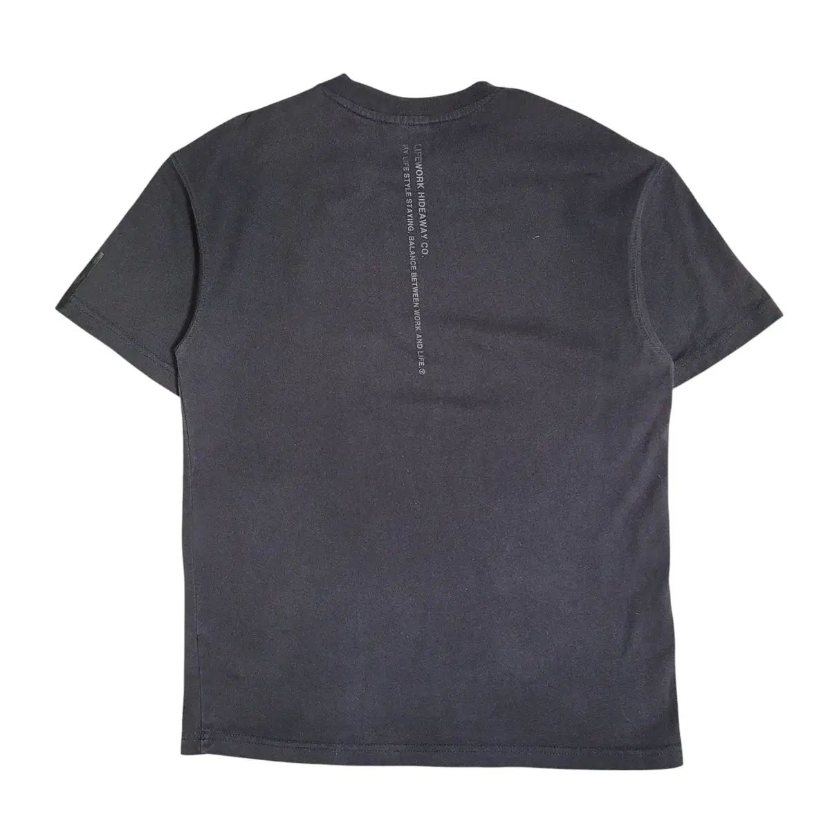 【韓国Life Work ライフウォーク】Vネックナイロン半袖Tシャツ 韓国Life Work ライフウォーク】Vネックナイロン半袖Tシャツ