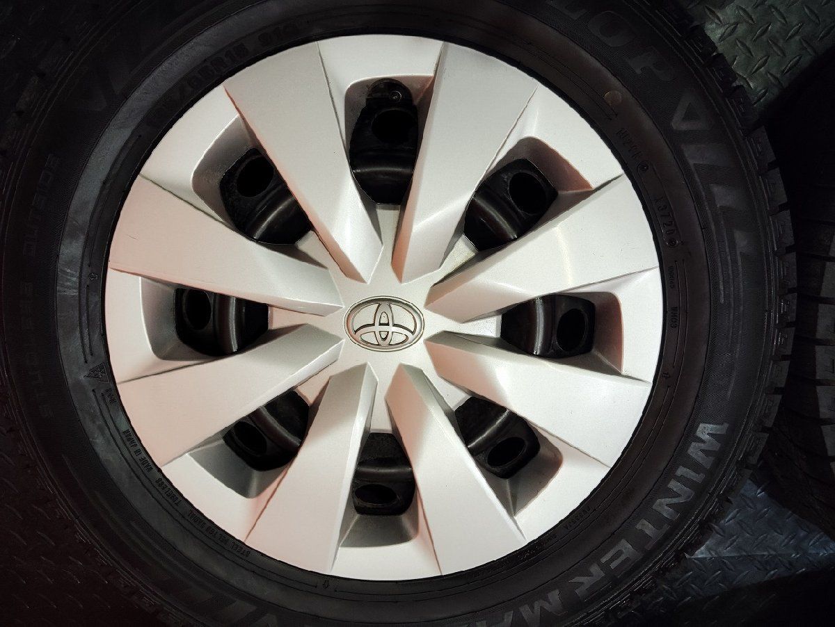 DUNLOP WM03 195/65R15】バリ溝 スタッドレス【トヨタ カローラ 