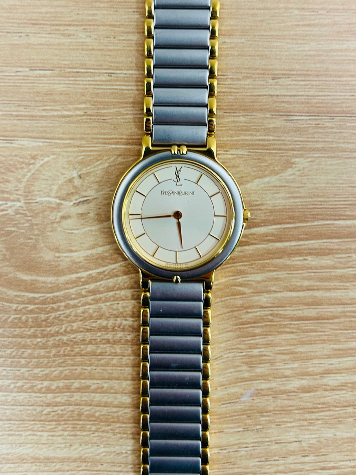 3-2202 イヴサンローラン YSL レディース 腕時計 ドレス 3-2202 イヴサンローラン YSL レディース 腕時計 ドレス Yves