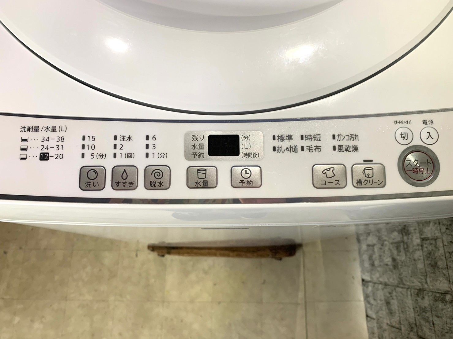 送料無料☆3か月保証付き☆洗濯機☆2017年☆SHARP☆ES-G60SC-W☆S-42 