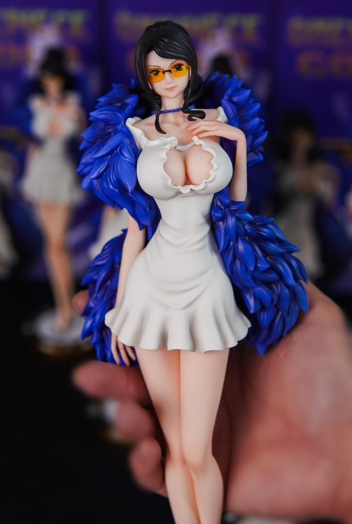 ワンピース ニコ・ロビン 悪魔の子 ガレージキット フィギュア 1/6スケール ワンピース ニコ・ロビン 悪魔の子 ガレージキット フィギュア 1